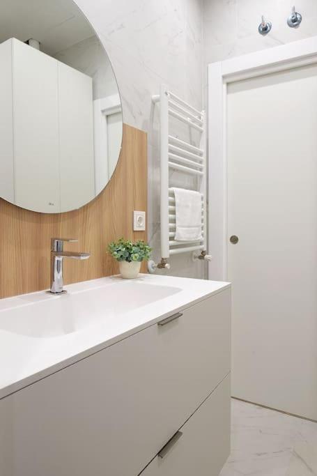 Nuevo Apartamento En El Centro De Donosti San Sebastian Buitenkant foto